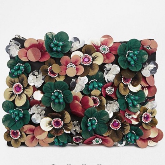 ASOS Handbags - 🚫SOLD🚫Asos clutch with flower embellishment